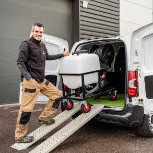 Hydroseeder facilement transportable